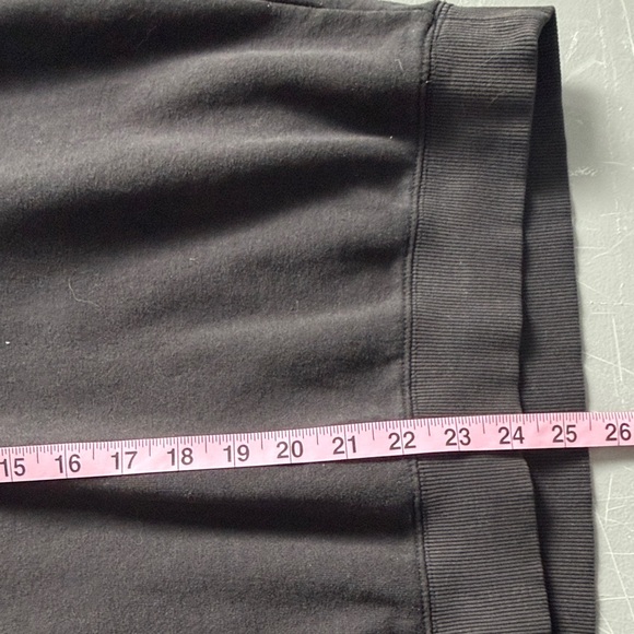 Billabong Black Crewneck - Picture 5 of 6